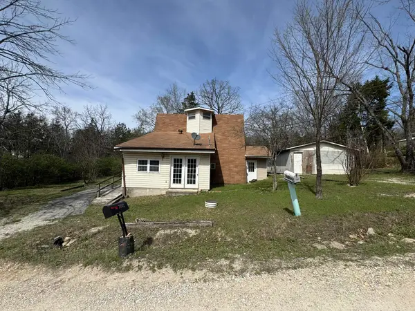 3079 Bluebird Road, Merriam Woods, MO 65740