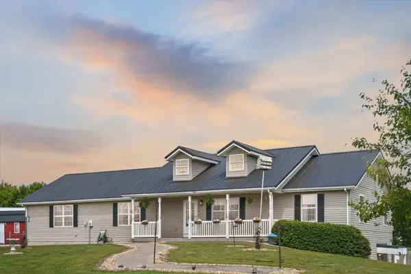 5416 S 165th Road, Brighton, MO 65617