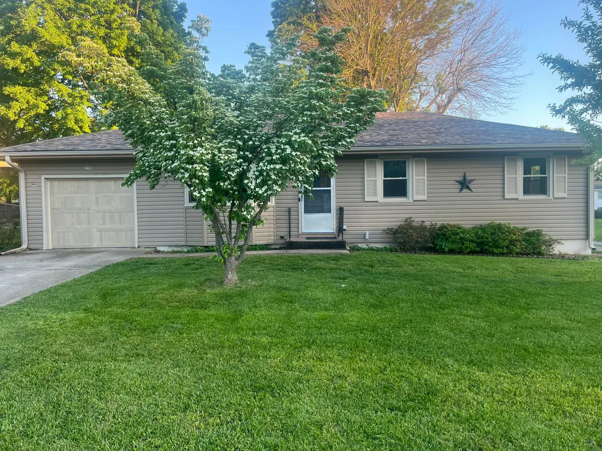 200 W Magnolia Street, Clinton, MO 64735 - #1