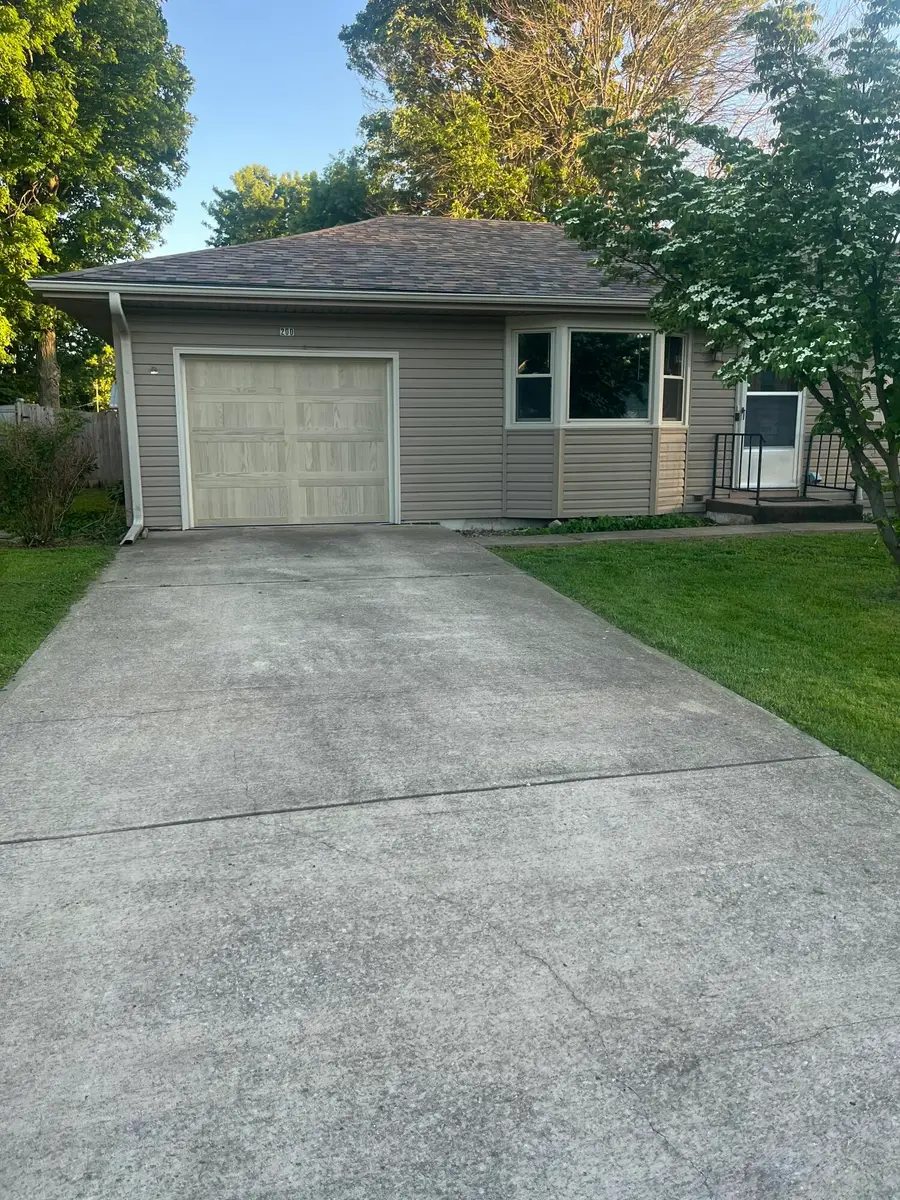 200 W Magnolia Street, Clinton, MO 64735 - #2