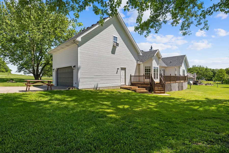 4322 S 94th Road, Bolivar, MO 65613 - #2
