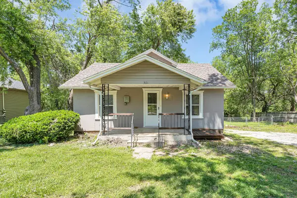 301 E Miller Road, Republic, MO 65738