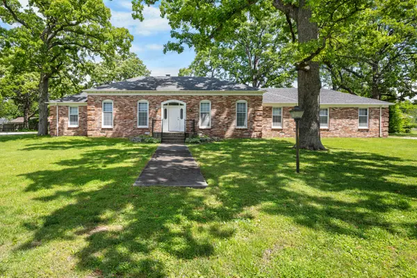 714 N Claud Avenue, Bolivar, MO 65613