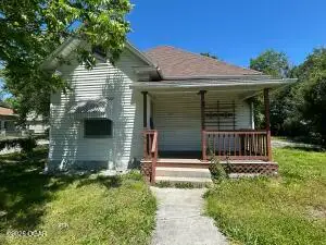 623 W 14th Street, Joplin, MO 64804 - #1