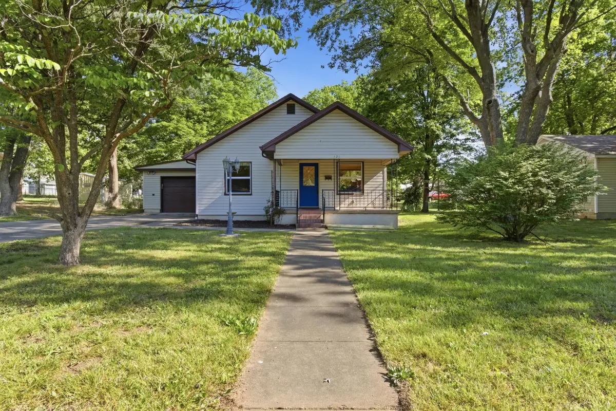 426 W Dunn Street, Monett, MO 65708 - #1