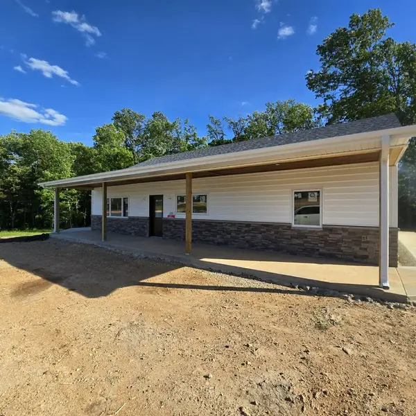 108 Clementine Lane, Houston, MO 65483