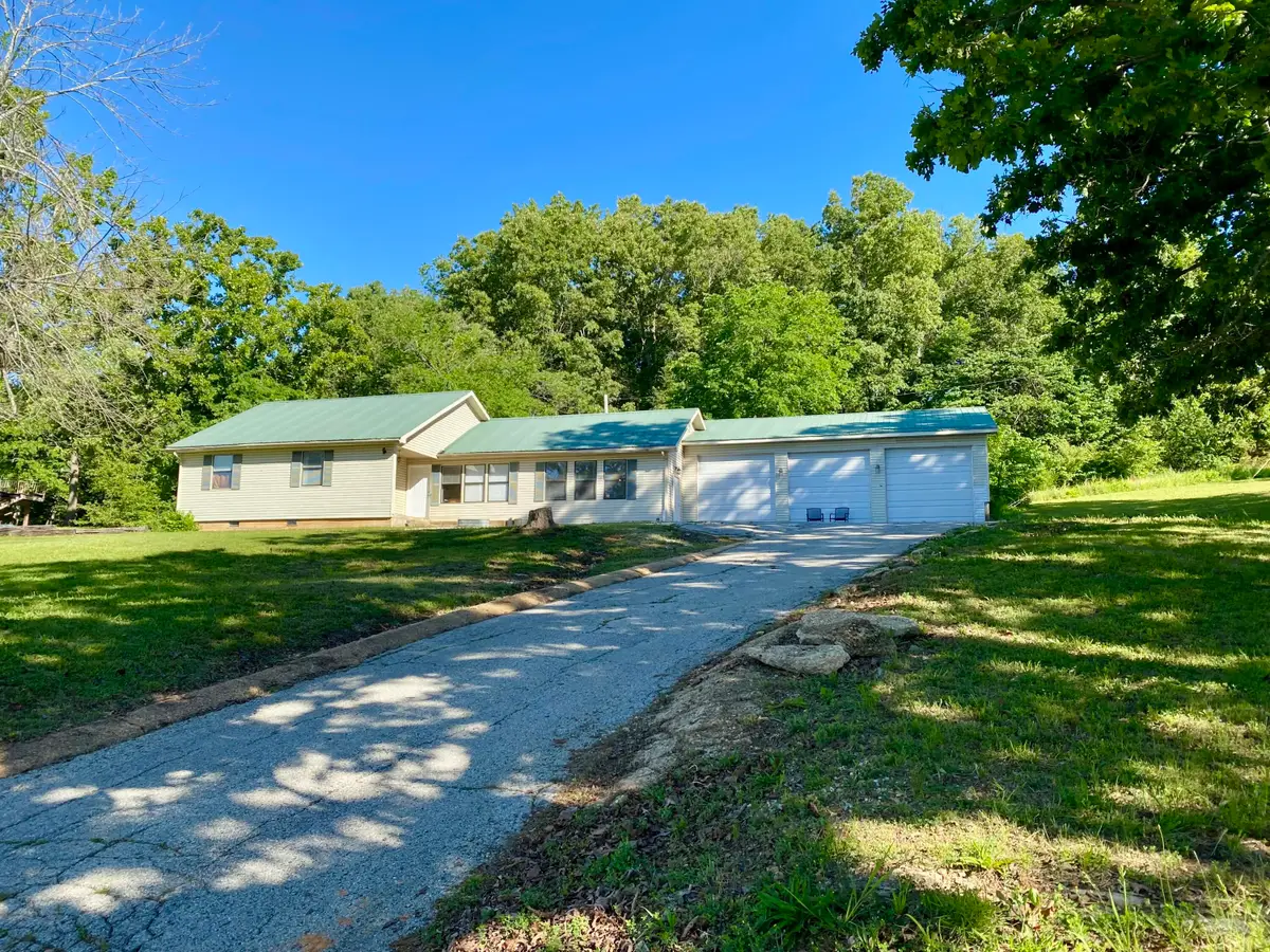 464 N Main Street, Salem, AR 72576 - #1