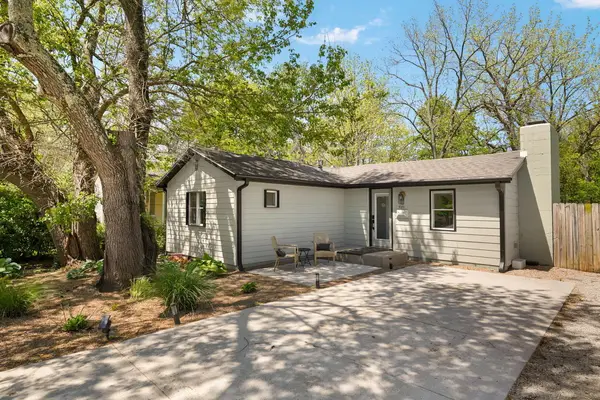 1029 E Seminole Street, Springfield, MO 65807