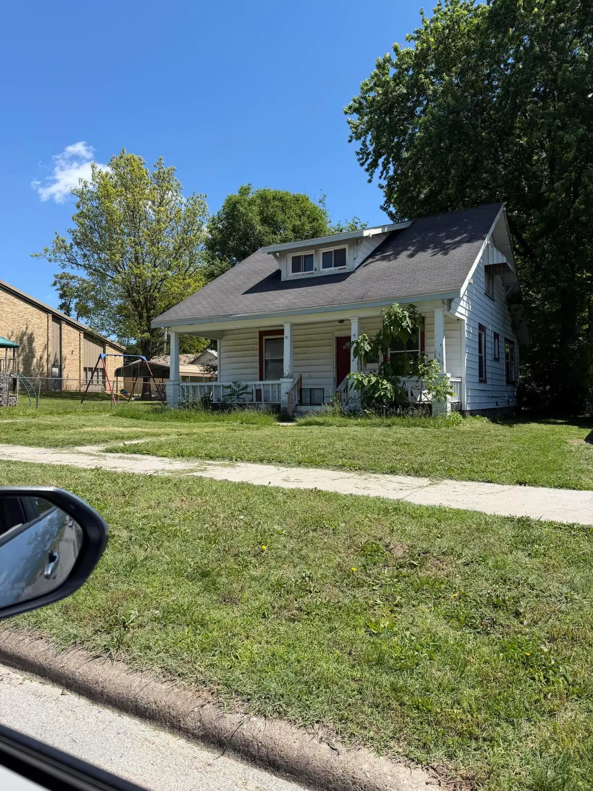 2020 N Ramsey Avenue, Springfield, MO 65803 - #1