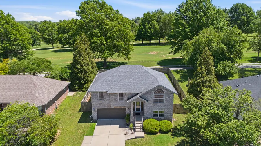 111 Miller Way, Monett, MO 65708 - #3