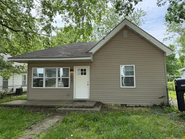 2027 N Weller Avenue, Springfield, MO 65803