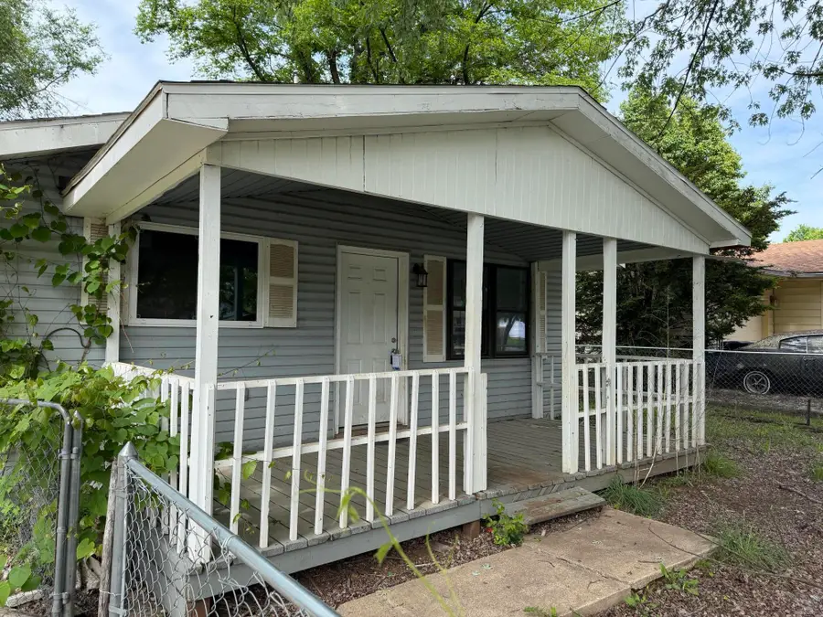 2405 E Atlantic Street, Springfield, MO 65803 - #2