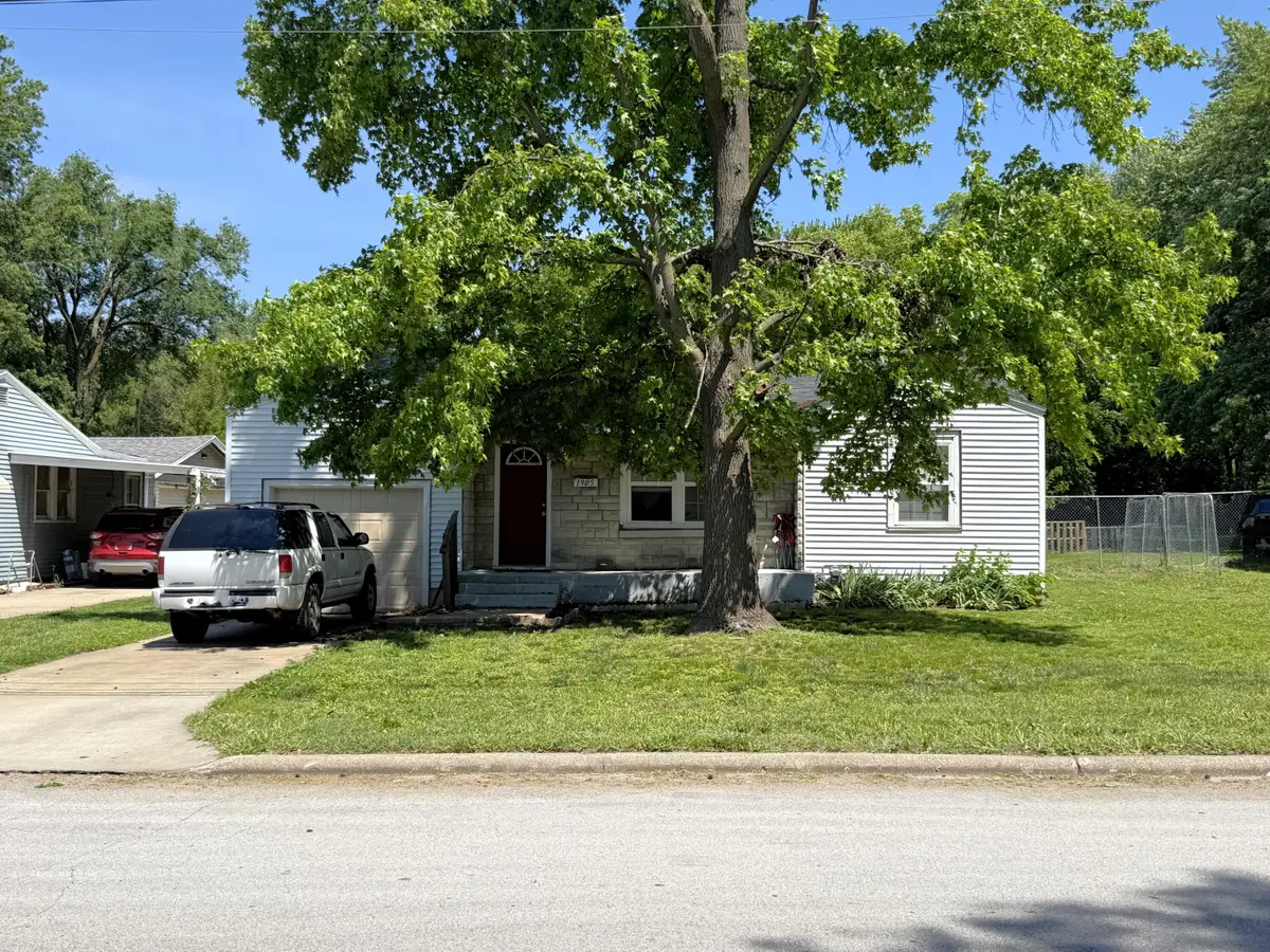 1905 E Dale Street, Springfield, MO 65803 - #1
