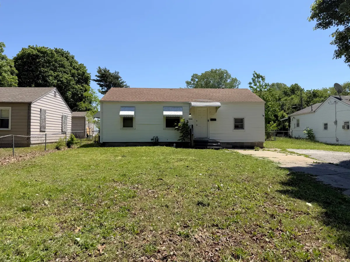 2622 N Fremont Avenue, Springfield, MO 65803 - #1