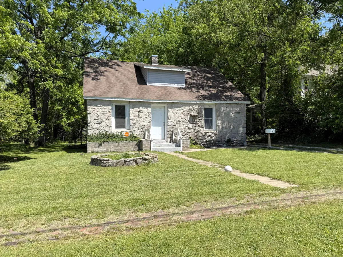 715 E Dale Street, Springfield, MO 65803 - #1