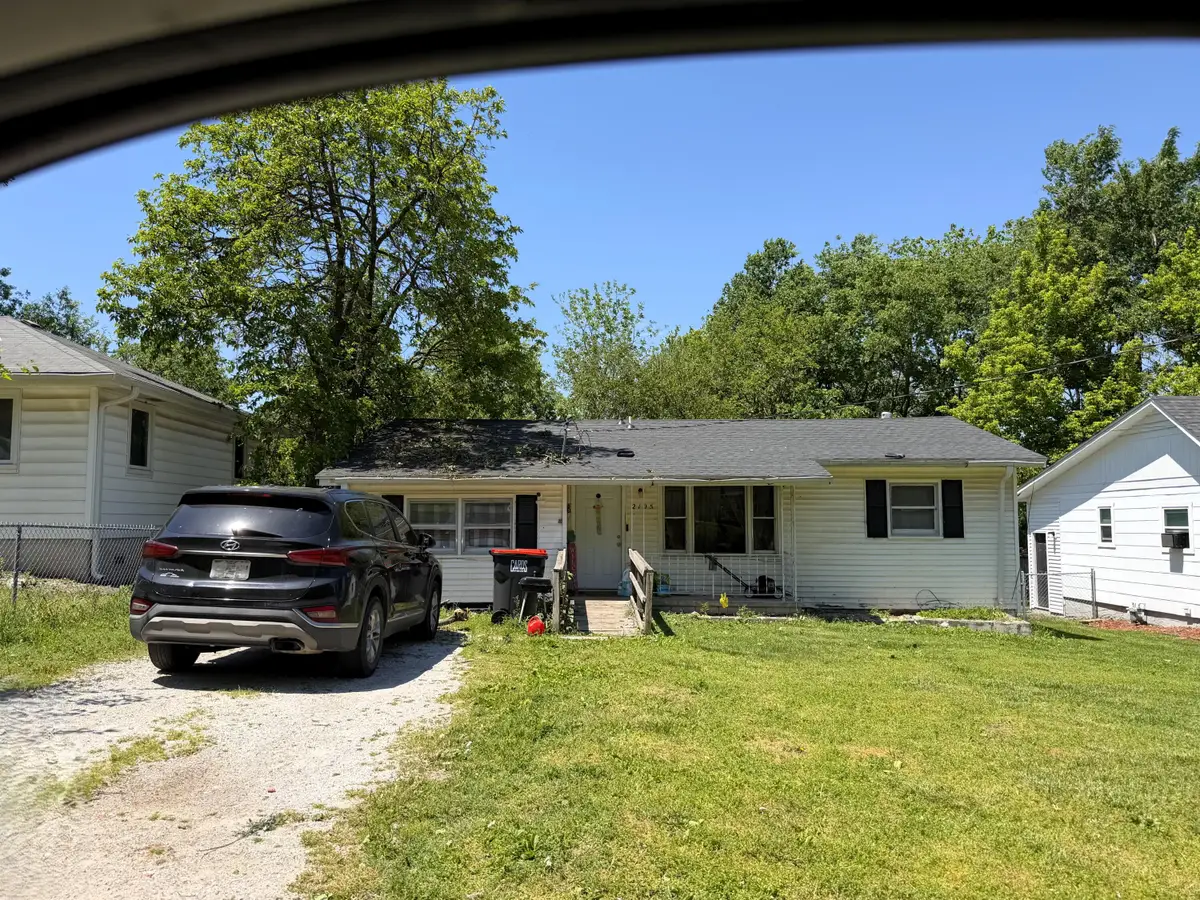2105 N Albertha Avenue, Springfield, MO 65803 - #1