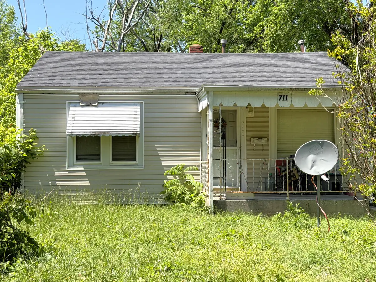711 N Park Avenue, Springfield, MO 65802 - #1