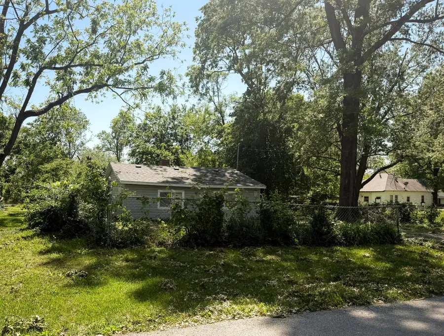 4346 W Maple Street, Springfield, MO 65802 - #2