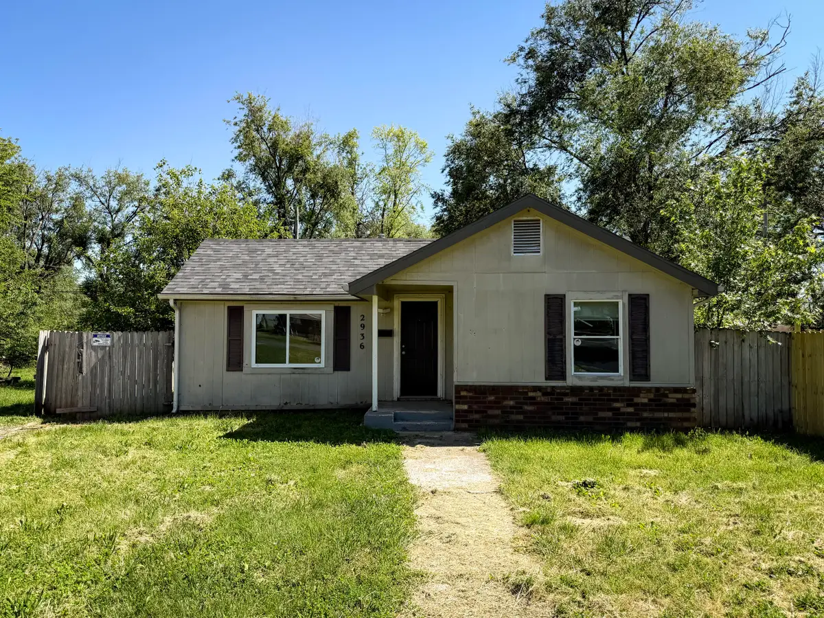 2936 W Walnut Street, Springfield, MO 65802 - #1