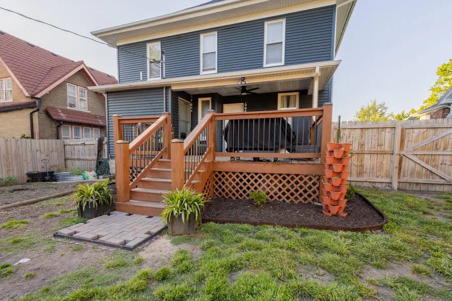 120 W Locust Street, Aurora, MO 65605 - #3
