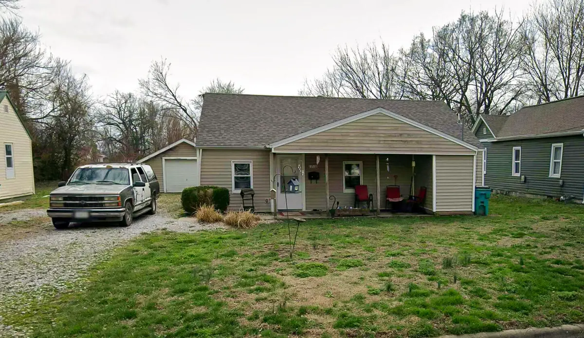1711 W Thoman Street, Springfield, MO 65803 - #1
