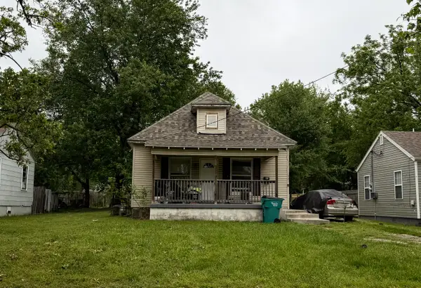 1731 W Thoman Street, Springfield, MO 65803