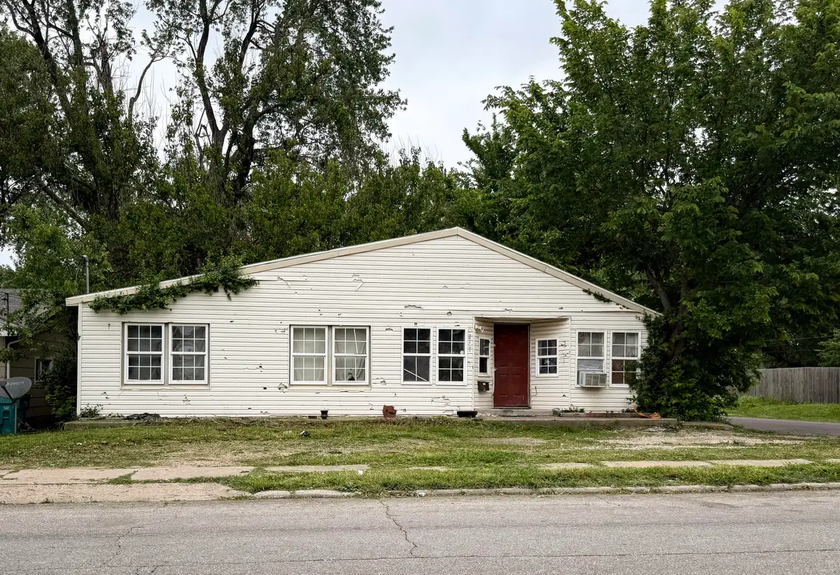 2131 W Atlantic Street, Springfield, MO 65803 - #1