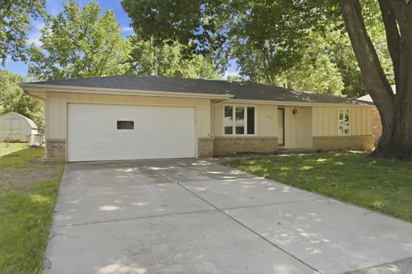 818 E Woodland Street, Springfield, MO 65807
