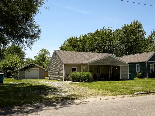 1716 W Thoman Street, Springfield, MO 65803