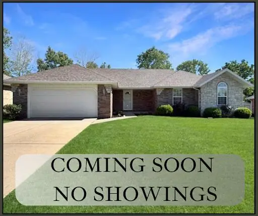 3462 W Vincent Drive, Springfield, MO 65810