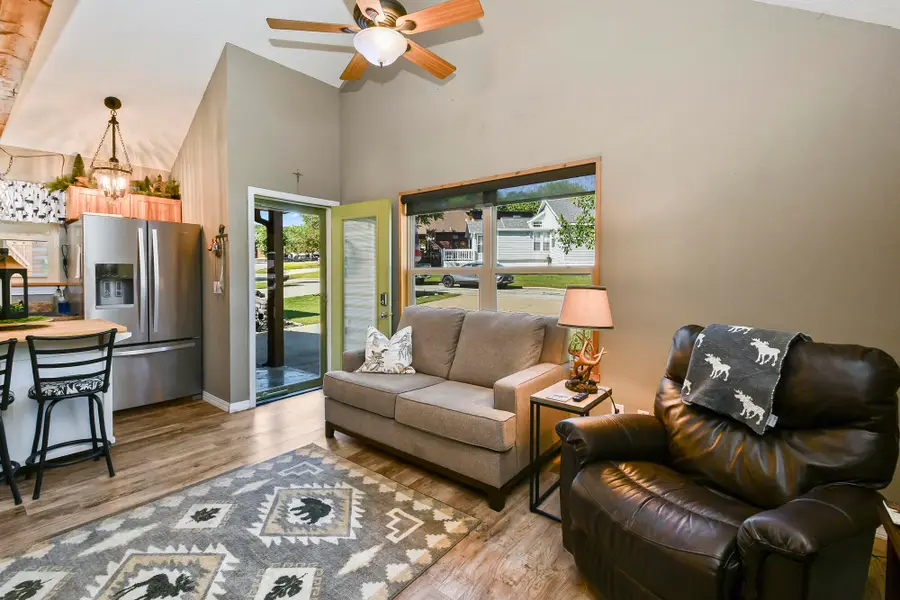 105 Bears Paw Way, Hollister, MO 65672 - #3