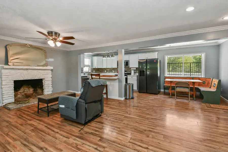 731 & 729 Knox Avenue, Hollister, MO 65672 - #2