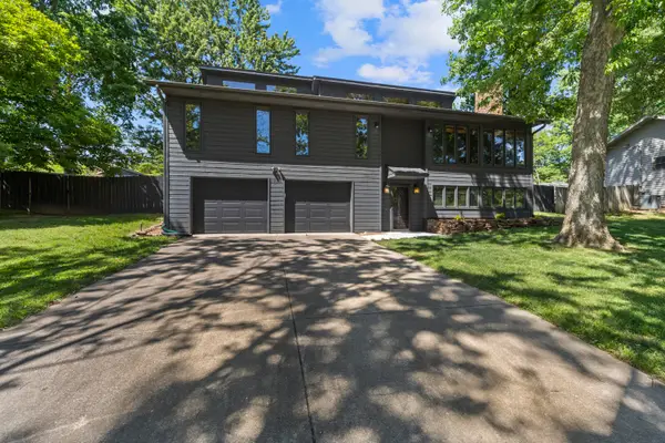1933 E Buena Vista Street, Springfield, MO 65804