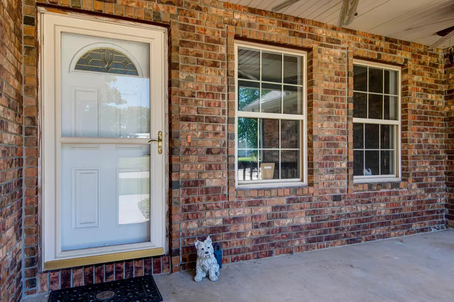 1740 S Village Lane, Bolivar, MO 65613 - #3