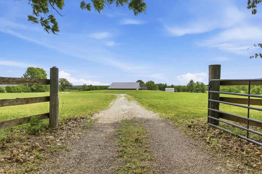 1722 S Farm Road 45, Bois D Arc, MO 65612 - #2
