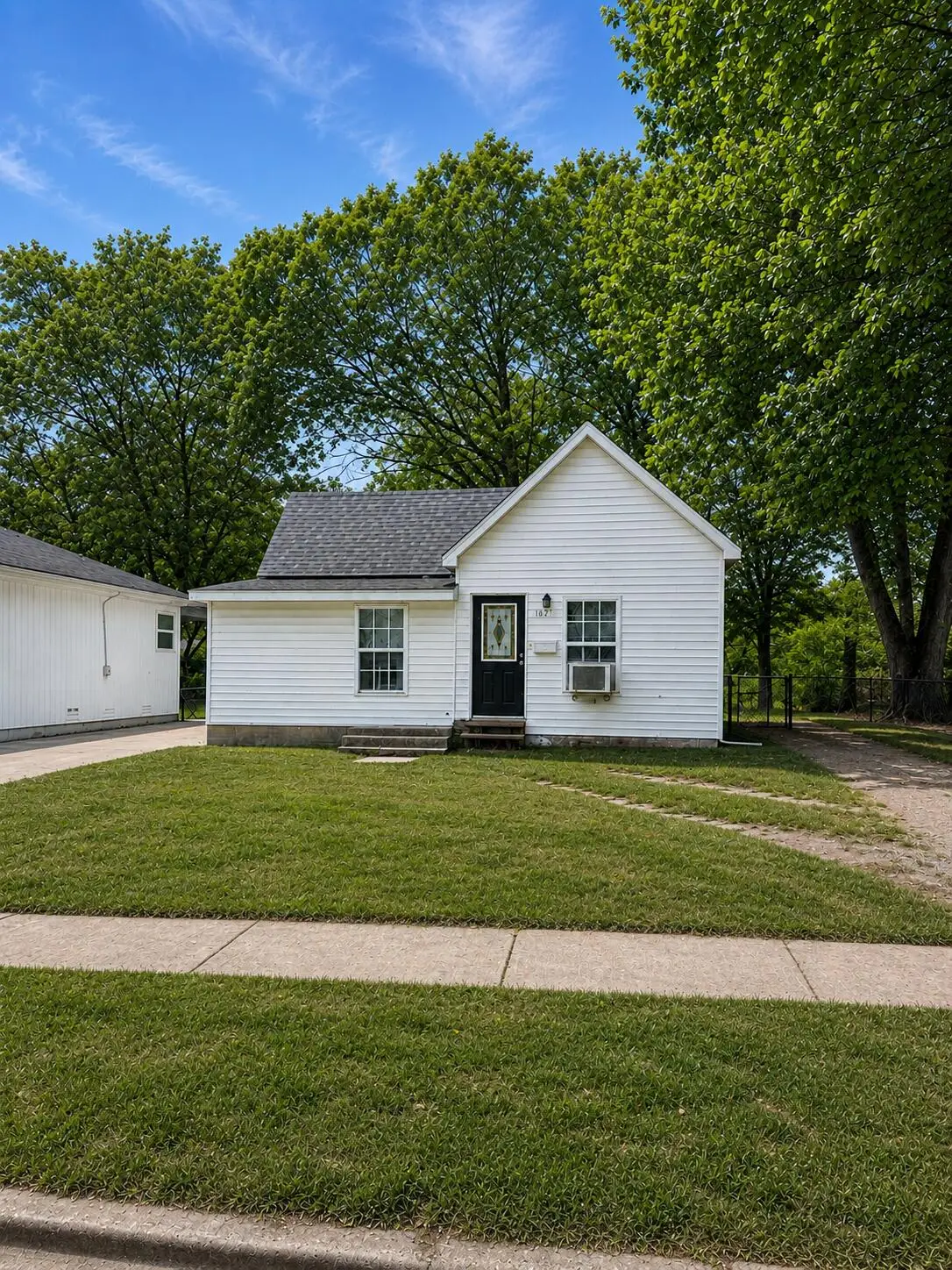 1627 N Main Avenue, Springfield, MO 65803 - #1