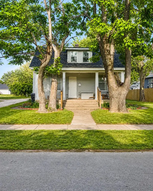 1910 N Park Avenue, Springfield, MO 65803