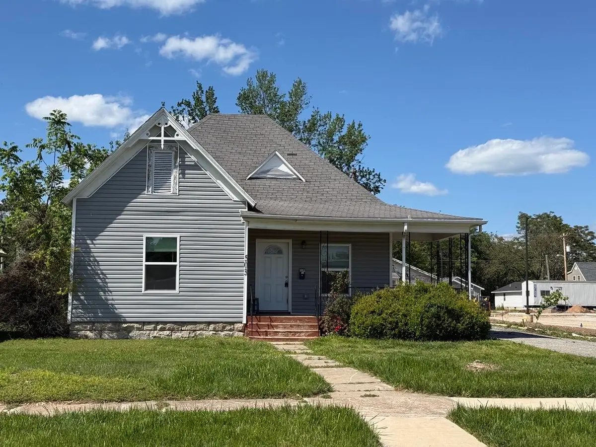 503 W Hovey Street, Springfield, MO 65802 - #1