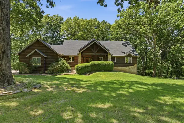 993 S Oak Ridge Road, Nixa, MO 65714