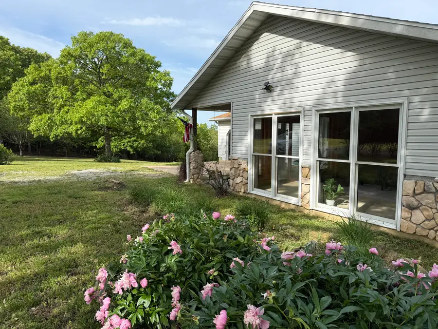 209 County Road 124, Wasola, MO 65773 - #2