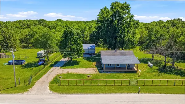58 Pleasant Grove Road, Fordland, MO 65652