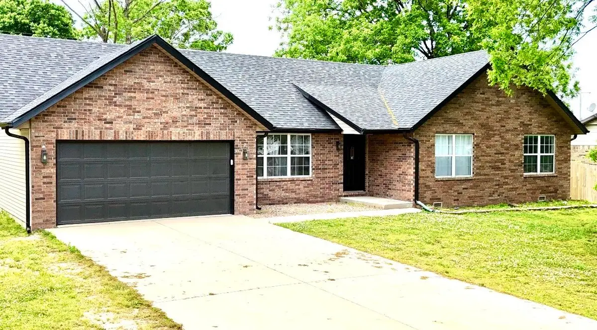 603 Lakeview Drive, Aurora, MO 65605 - #1