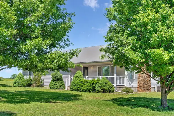 530 S Dade 215, Everton, MO 65646