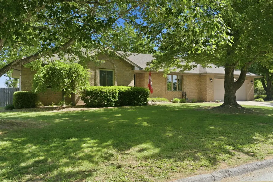 1107 W Crane Drive, Nixa, MO 65714 - #3
