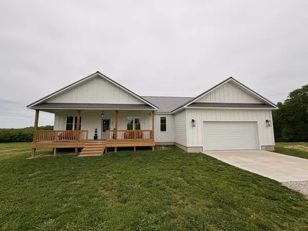 4981 Highway Mm, Mountain Grove, MO 65711