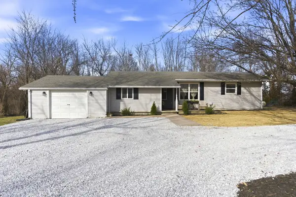 1343 W Tracker Road, Nixa, MO 65714