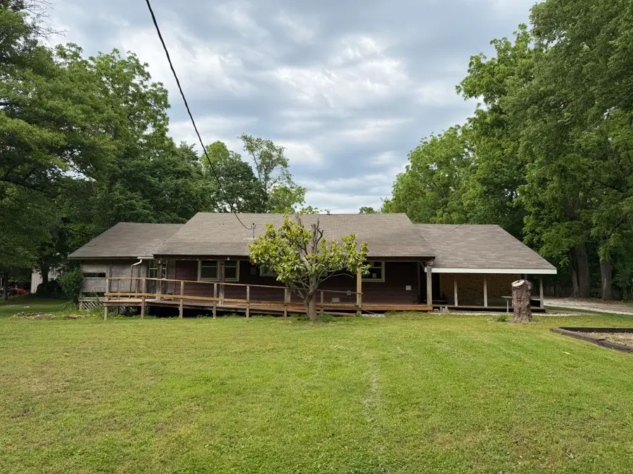 2421 E Delana Street, Springfield, MO 65804 - #3