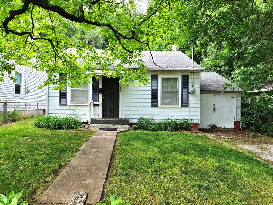 1655 E 8th Street N, Springfield, MO 65802 - #2
