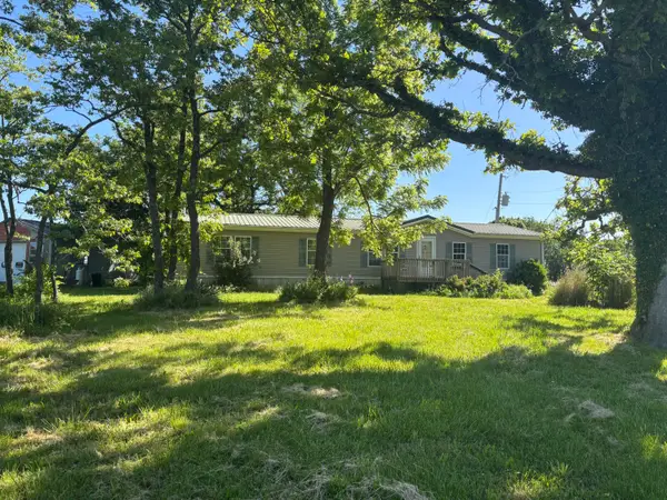 85 Horse Gate Trail, Long Lane, MO 65590