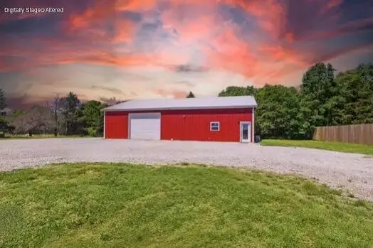 23949 E 824th Road, Humansville, MO 65674